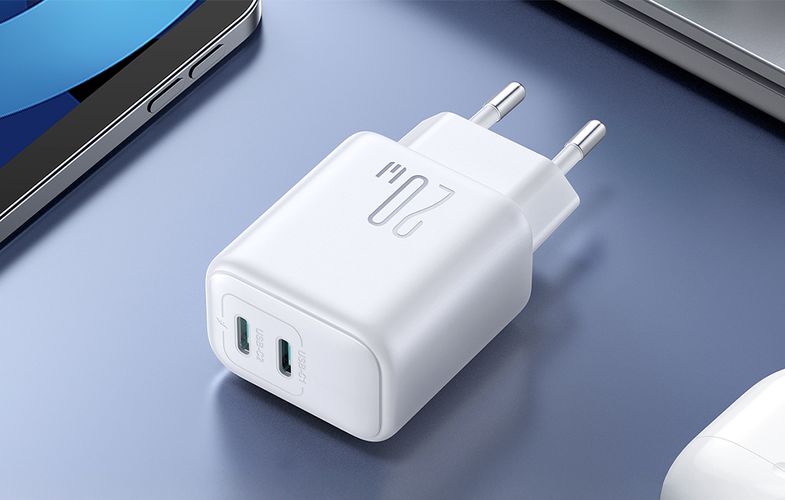 Joyroom JR-TCF12 Dual-Port (2C) 20W Power Charger (white), Joyroom JR-TCF12