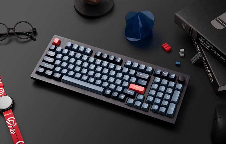 Keychron V5 Max QMK/VIA RGB Knob Red Switch Wireless Mechanical Keyboard (black), Keychron V5M-D1