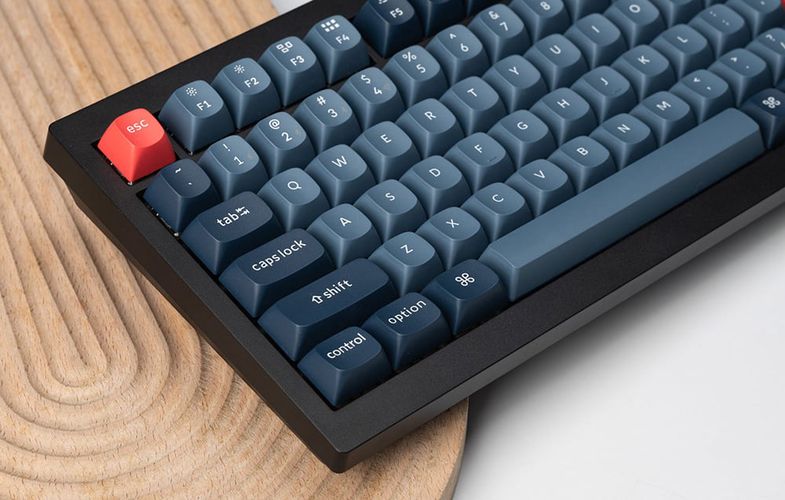 Keychron V1 Max RGB Banana Switch Wireless Mechanical Keyboard (Black) [V1M-D4]., Keychron V1M-D4