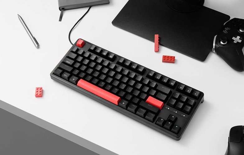 Keychron C3 Pro Red Backlight Red Switch Mechanical Keyboard (black), Keychron C3P-A1