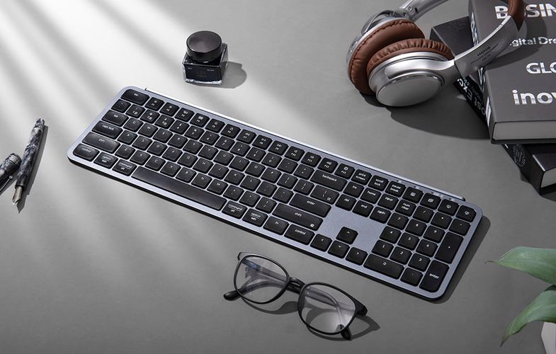Ultra Slim Keychron B6 Pro 2.4G Wireless Keyboard (Gray) [B6P-K1]., Keychron B6P-K1