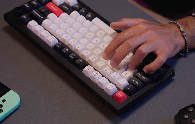 Keychron Q1 HE QMK Wireless Keyboard RGB Knob Magnetic Nebula Switch (black), Keychron Q1H-M1