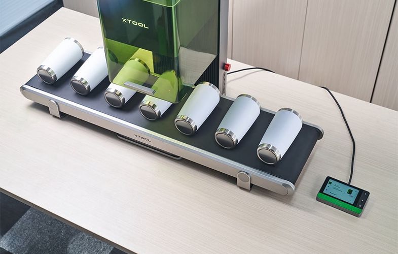 xTool F1 Ultra laser engraving machine + xTool Conveyor set, xTool F1U+C