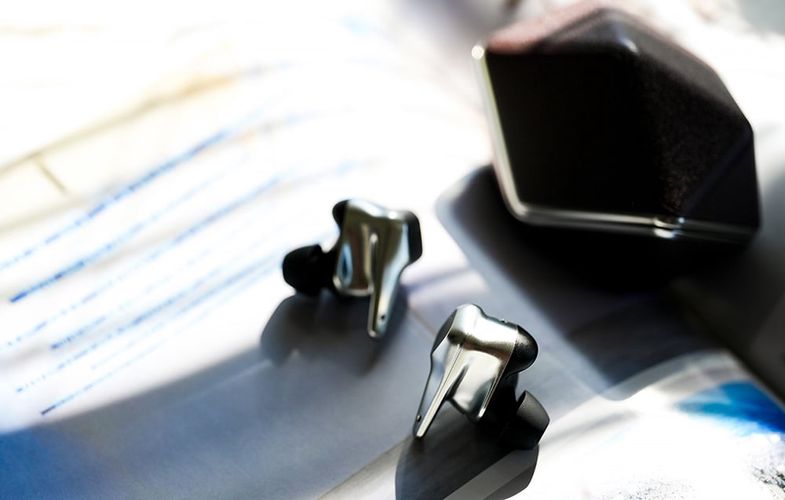 TWS HiFiMAN Svanar LE wireless headphones, HiFiMAN Svanar Wireless LE