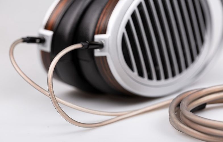 HiFiMAN HE1000se planar headphones, HiFiMAN HE1000se