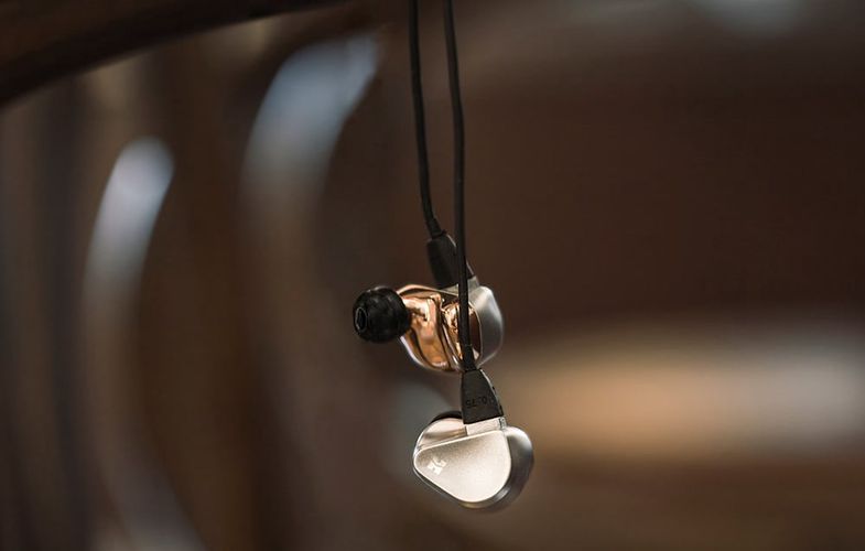 HiFiMAN Svanar in-ear headphones, HiFiMAN Svanar
