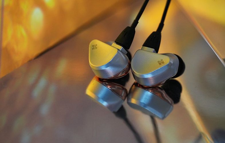 HiFiMAN Svanar in-ear headphones, HiFiMAN Svanar