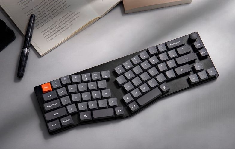 Keychron K11 Max RGB Brown Switch Wireless Low Profile Keyboard (Black) [K11M-H3]., Keychron K11M-H3