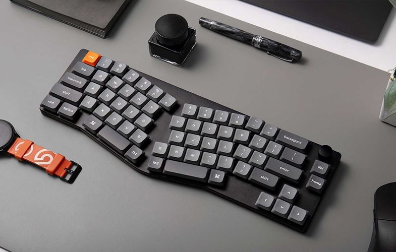 Keychron K11 Max RGB Brown Switch Wireless Low Profile Keyboard (Black) [K11M-H3]., Keychron K11M-H3