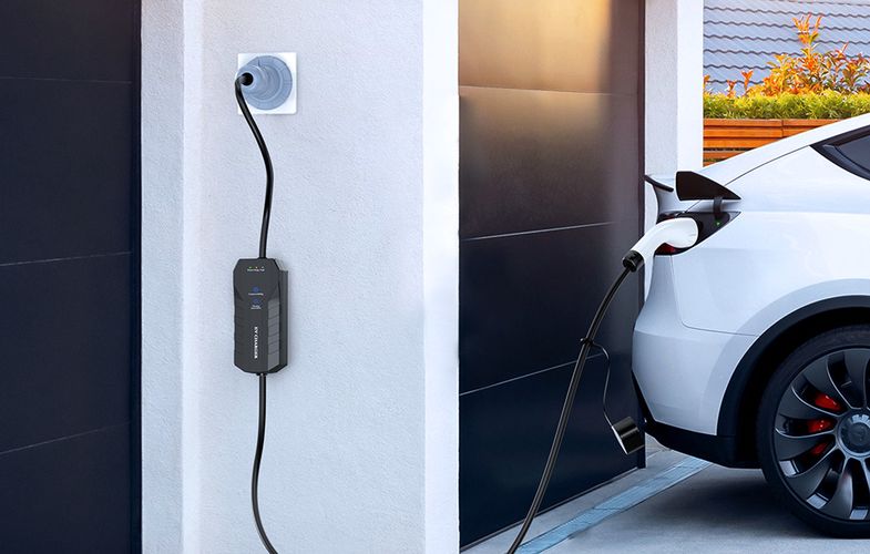 Electric Vehicle charger type-2 Choetech ACG15 3.5 kW with LCD display (white), Choetech ACG15