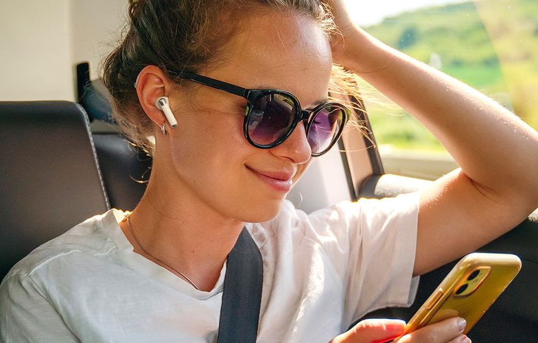 TWS Tronsmart Sounfii R4 headphones (white), Tronsmart R4 white