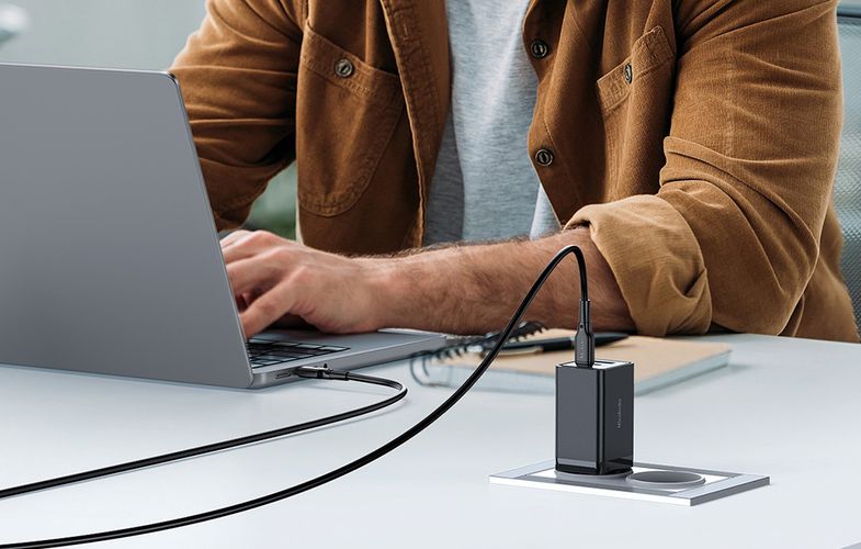 GaN Mcdodo CH-1543 network charger, 2x USB-C, 1x USB, 67W + USB-C to USB-C 2m cable (black), Mcdodo CH-1543