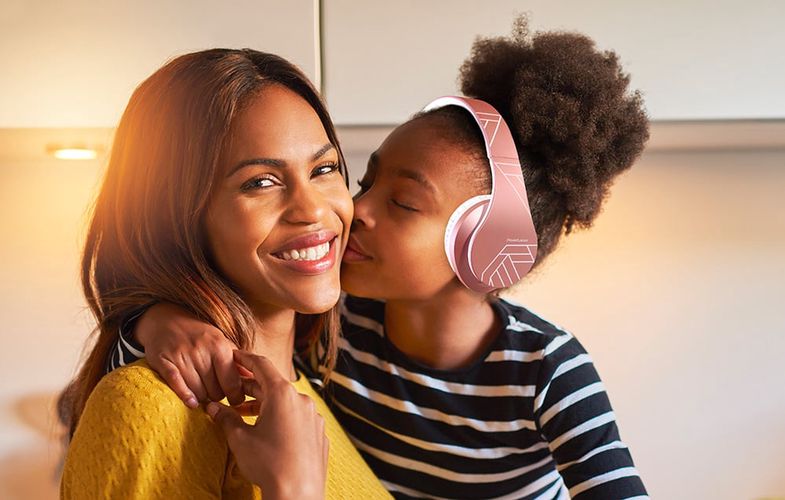 Wireless Headphones for kids PowerLocus P2 (rose gold), PowerLocus pwl-p2kids-rosegold