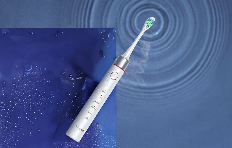 FairyWill FW-P80 sonic toothbrush with tip set and case (White), FairyWill FW-P80 White + 8 hea