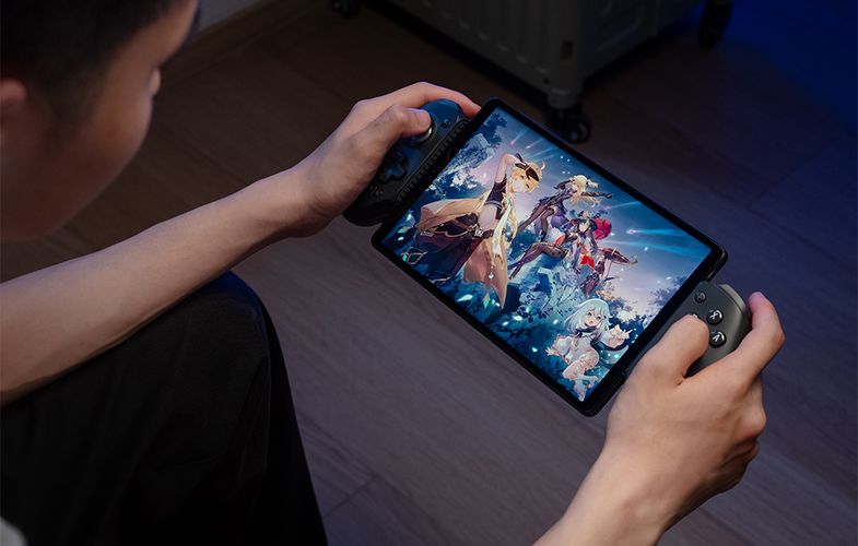 GameSir G8+ Bluetooth mobile controller with phone holder, GameSir GameSir-G8+