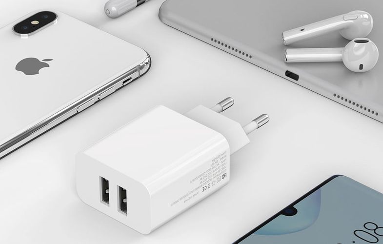 Dual USB charger Mcdodo CH-6720 (EU) Lightning 1m Travel set (white), Mcdodo CH-6720