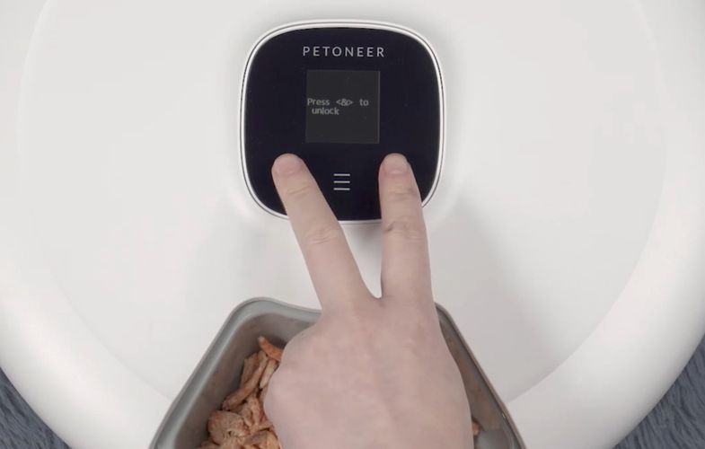 Intelligent Food Dispenser Petoneer NutriSpin, Petoneer PN-110027-01