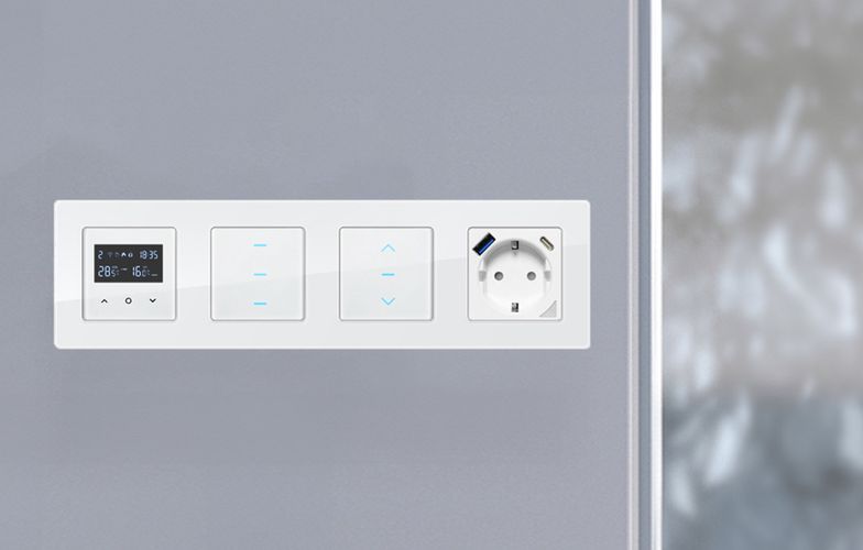 Quadruple frame socket Avatto N-TS10-Frame-W4 (white), Avatto N-TS10-Frame-W4