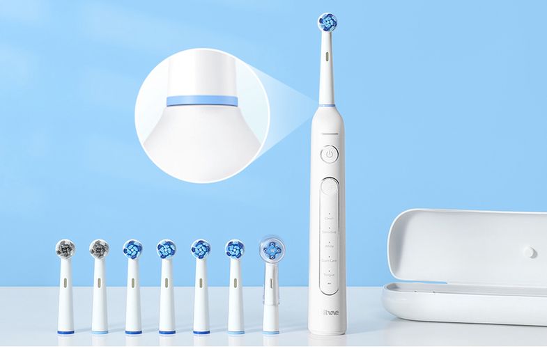 Rotary toothbrush with tips set and travel case Bitvae R2 (white), Bitvae R2 White+heads+case