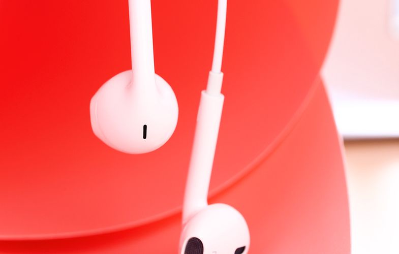 Foneng T28 Wired Earphones, Lightning, with remote Control (White), Foneng T28 iPhone / White