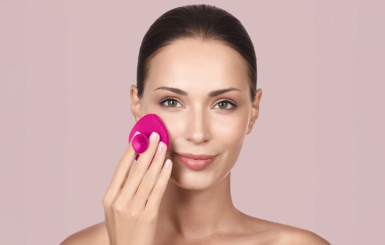 Facial Cleaning Brush 4in1 with Handle Geske with APP(magenta), Geske GK000038MG01
