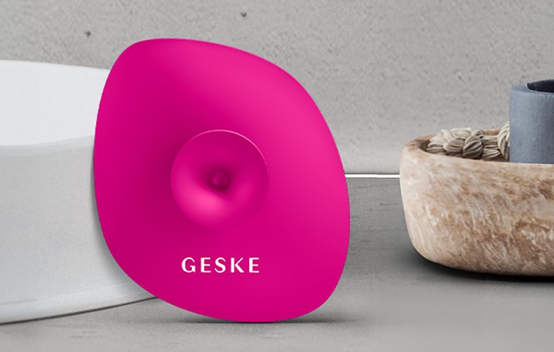 Facial Cleaning Brush 4in1 with Handle Geske with APP(magenta), Geske GK000038MG01