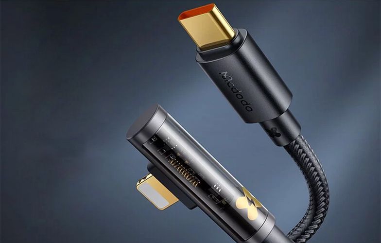 USB-C to Lightning Prism 90 degree cable Mcdodo CA-3391, 1.8m (black), Mcdodo CA-3391