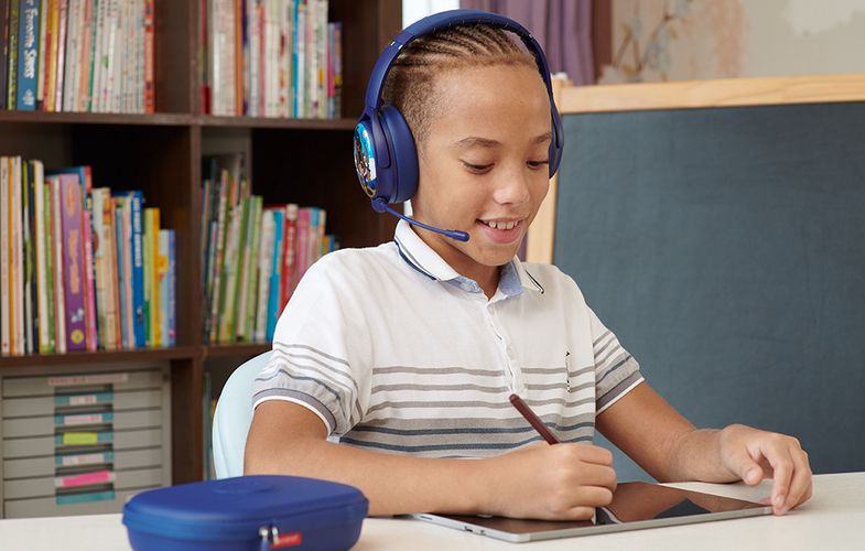 Wireless headphones for kids Buddyphones Cosmos Plus ANC (Deep Blue), BuddyPhones BT-BP-COSMOSP-DPBLUE