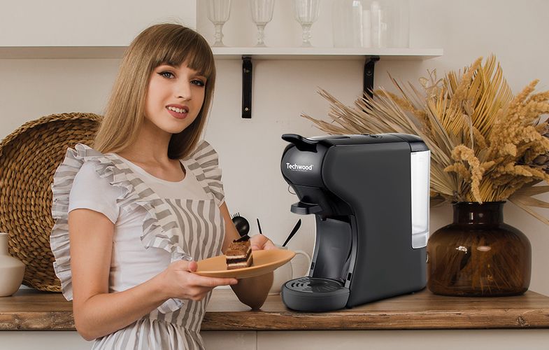 Capsule coffee maker  Techwood TCA-196N (black), Techwood TCA-196N