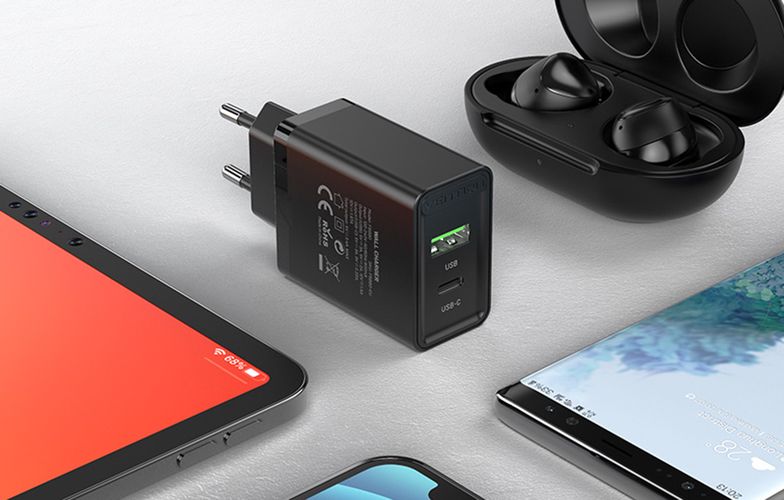 Wall charger EU USB-A(18W) USB-C(20W) Vention FBBB0-EU 2.4A PD3.0 (black), Vention FBBB0-EU