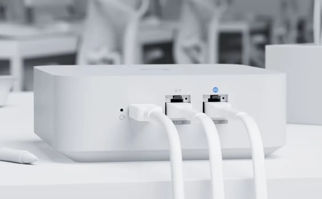 Ubiquiti UX7-EU | Mesh Cloud Gateway | UniFi Gateway, Plug & Play, WiFi7, UBIQUITI UX7-EU 0810010074300