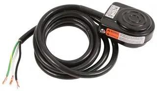 SWITCH, FOOT, SPDT, (ON), 10A, 250V 491-SC36