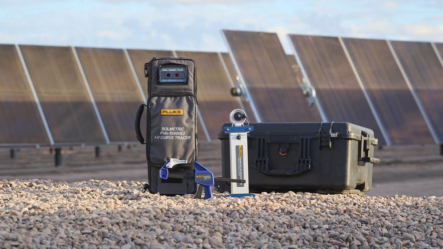 Fluke PVA-1500HE2 Solmetric PV Analyzer High Efficiency IV Curve Tracer, Fluke FLUKE-PVA-1500HE2 0195112123997; 0195112123997
