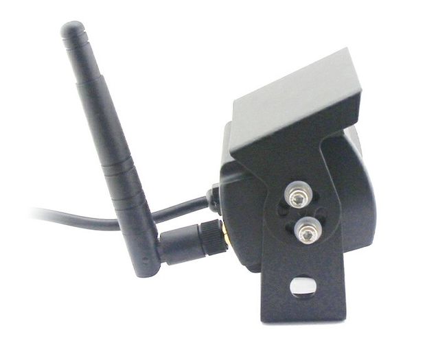 Wireless Backup Camera System 7" with 1 camera and monitor for 4 cameras CM-709MDW