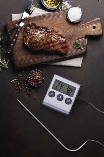 Digital Cooking Thermometer wih Probe & Timer (99 min 59 sec) E2157