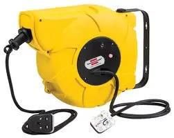 POWER OUTLET STRIP, 1 OUTLET, 18M, 240V 1241003300