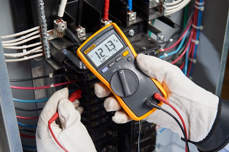 Fluke 110 True-rms Multimeter, Fluke FLUKE-110/ERTA 0095969948500; 0095969948500