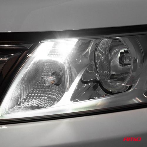 LED pirn T10 W5W 3xSMD 7020 12V 2 tk komplekt AMiO AMIO-T10-LED-3x 5903293010969