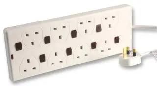 EXTENSION LEAD, 8 GANG, INDIV-SW, 2M 2808S