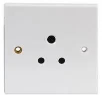 SOCKET ROUND PIN 5A, UNSWITCHED 3036
