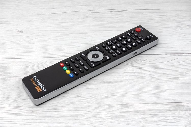 Universal Remote Control PC Programmable "Freedom Micro-USB" (4 Devices) SUPERIOR-FR-4in1 8054242080124