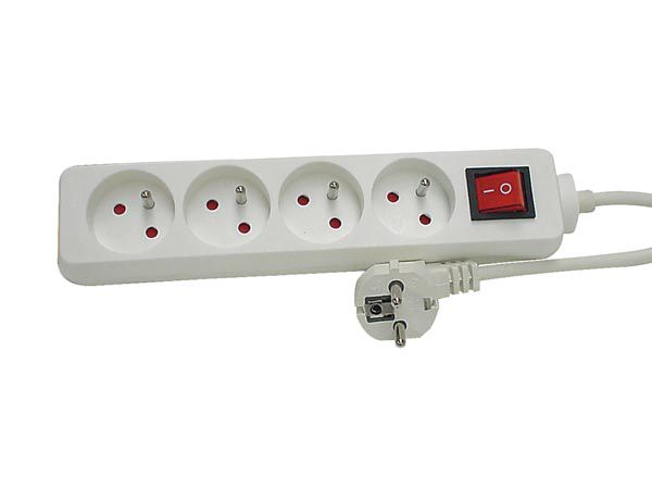 4-WAY SOCKET-OUTLET WITH SWITCH - 1.5 m CABLE - WHITE - FRENCH SOCKET EB4S 5410329344931; 5410329638672