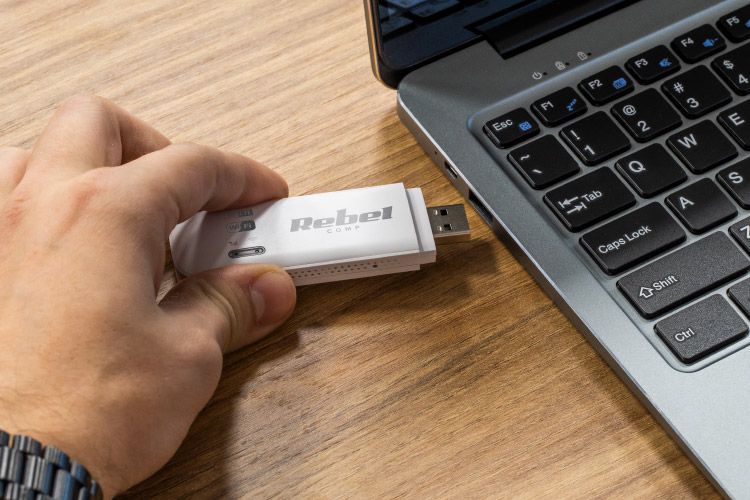 Smart 2 kanālu WiFi slēdža modulis, 230V 2300W max., TUYA, WOOX RB-0700 5901890076258