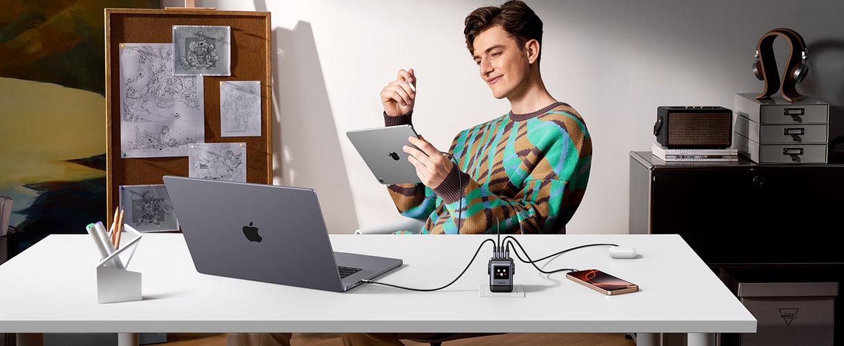 Настенное быстрое зарядное устройство Uno GaN 100W USB-A + 3xUSB-C QC4.0+ PD3.0, серый UGREEN/45515B 6941876249787