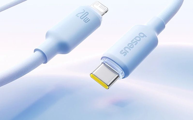 Kabelis USB C - IP Lightning 2m 20W baltas porėto silikono izoliacija BASEUS E0426A05 6932172693923