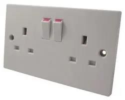 SOCKET SWITCHED, 2GANG, 2 POLE 9798