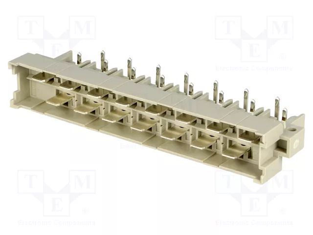 Connector: DIN 41612; socket; male; PIN: 15; angled 90°; 15A; THT HARTING 09061152911