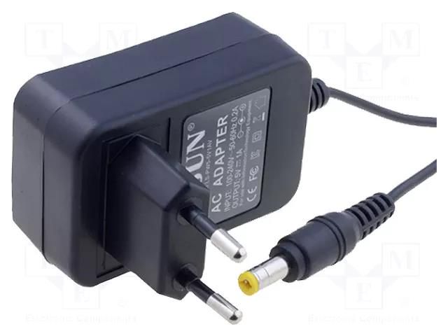 Power supply: switching; mains,plug-in; 5VDC; 3A; 15W; Out: 5,5/2,1 LVSUN AC/DC-LV5/3