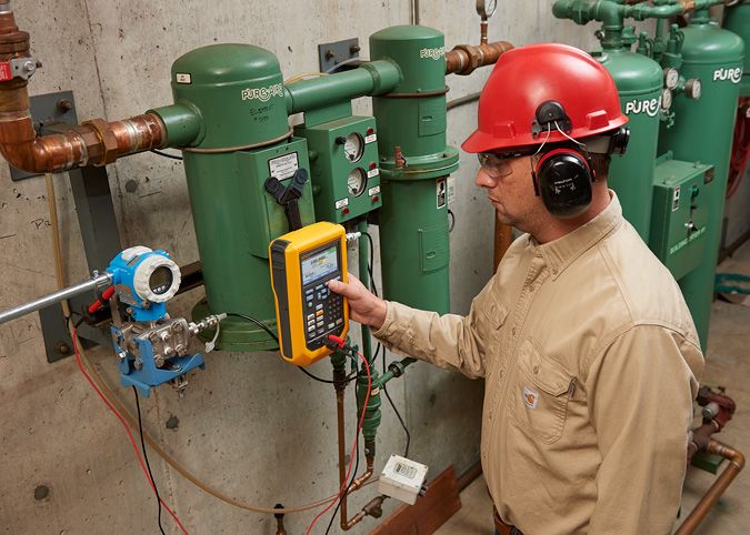 Automatic Pressure Calibrator, w/FC (10 Bar), Fluke FLK-729 150G FC 0095969840323; 0095969840323