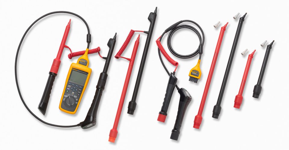 Advanced Battery Analyzer, with angled test probes, Fluke FLUKE-BT521ANG